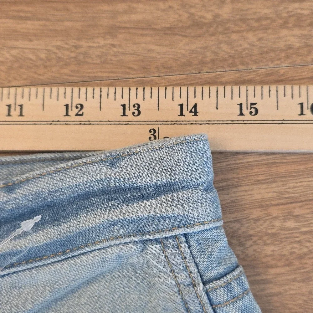 Pistola Forever Jeans Light Flared High Rise Light Wash Size 26 NWOT Raw Hem - Picture 11 of 16